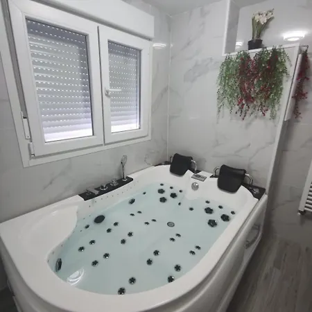 Con Jacuzzi El Rincón De Delicias * Saragoça