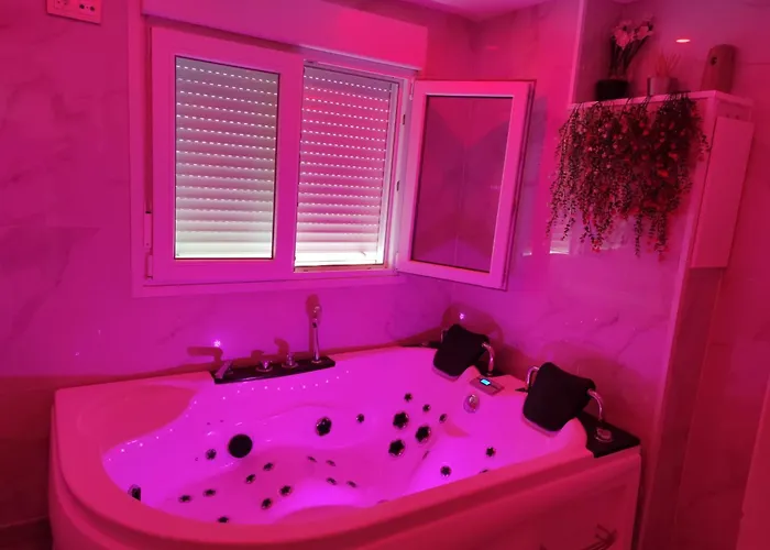 Con Jacuzzi El Rincon De Delicias * 사라고사